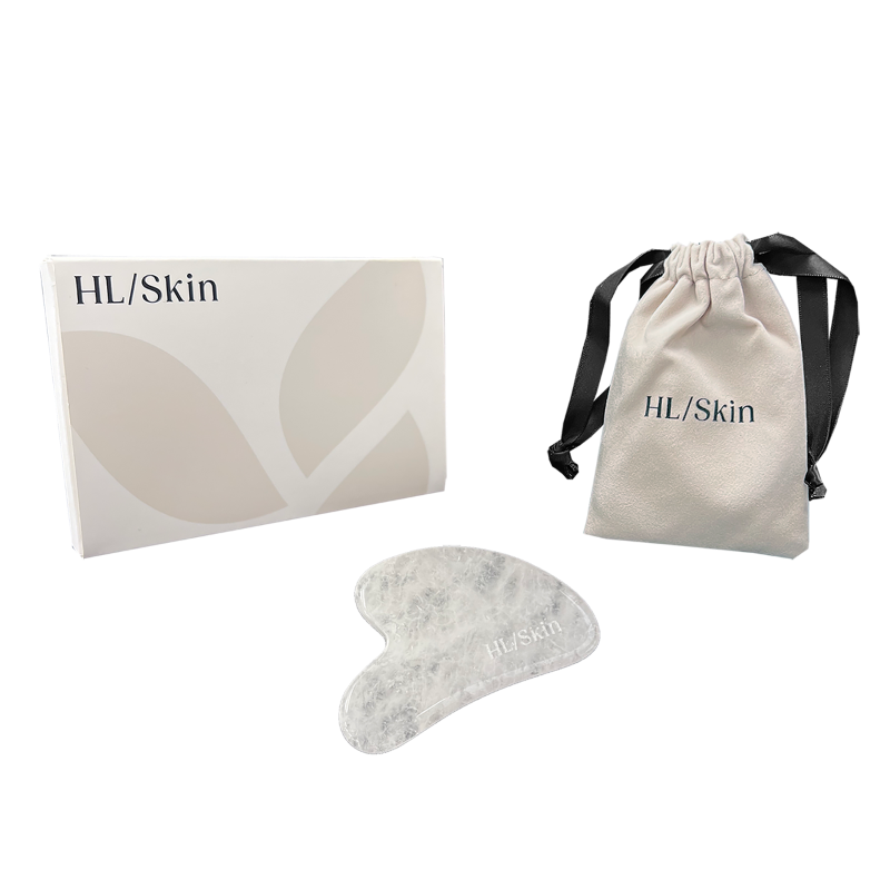 HL/Skin Gua Sha – massasjeverktøy i 100 % hvit jade som lindrer spenninger, stimulerer sirkulasjon og gir huden naturlig glød.